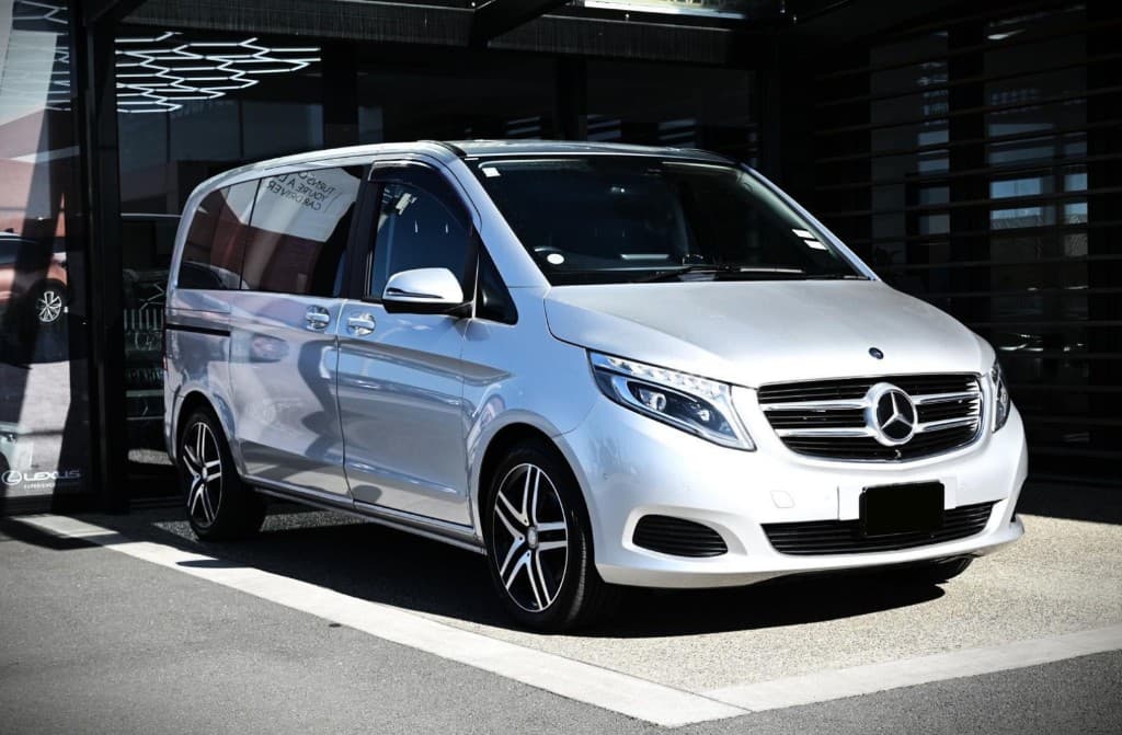 Mercedes Sprinter 7 Seater
